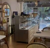 Ruva counter and seating